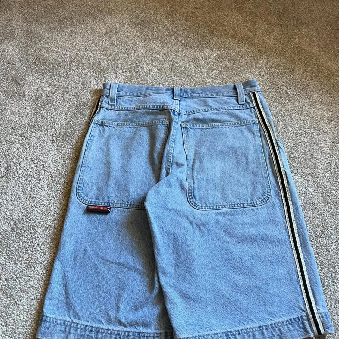 Blå jeansshorts från Skunk 33 - 1