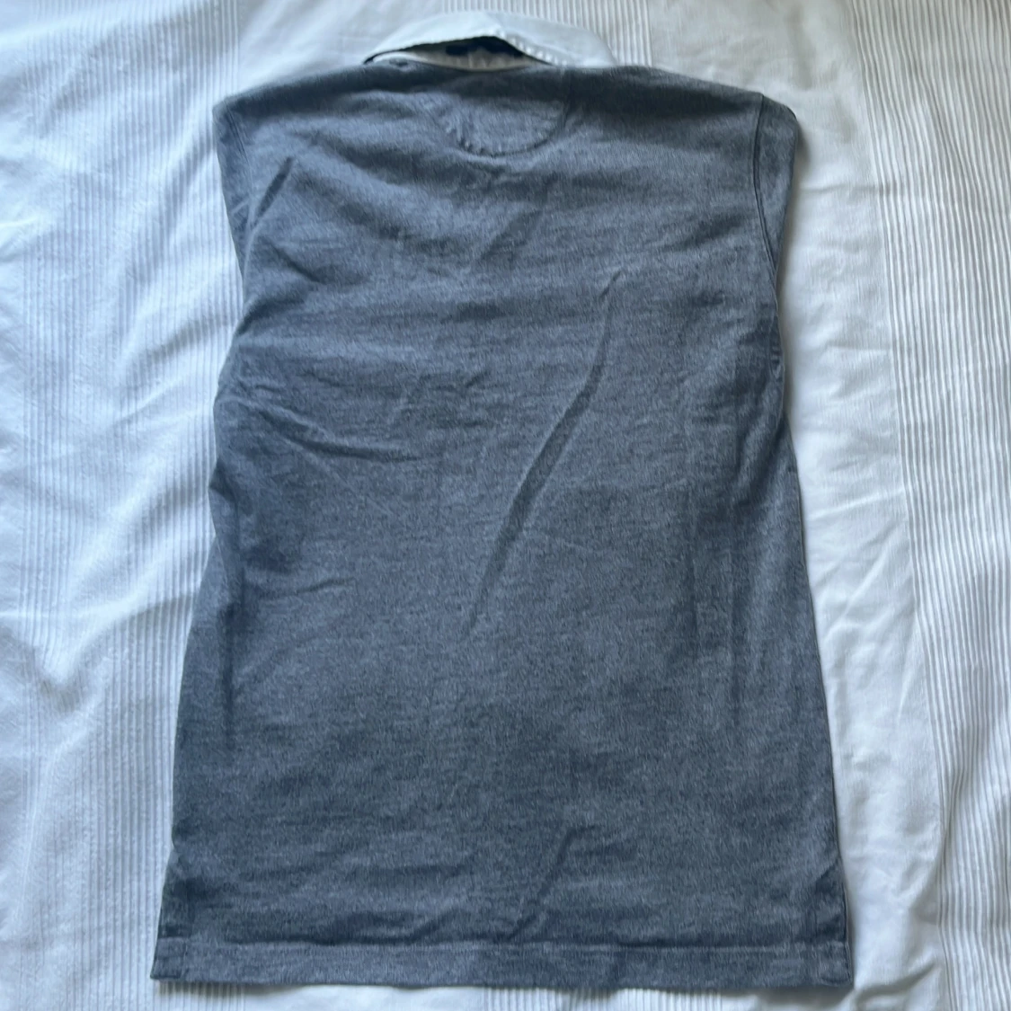 Grå pikétröja Peak Performance - 1