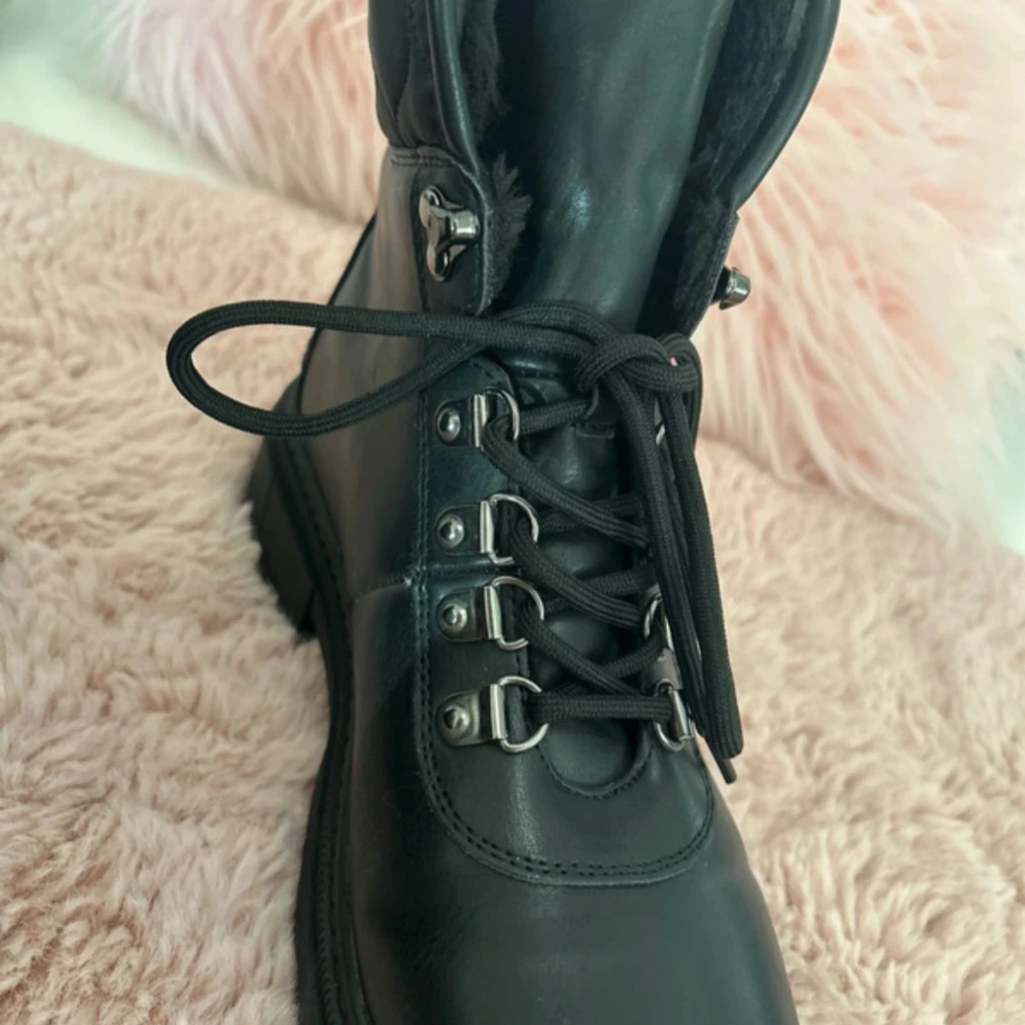 Svarta boots från Even&Odd med foder - 3