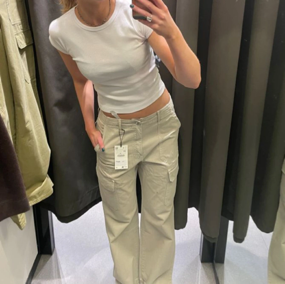 Beige cargopants, Zara - 1