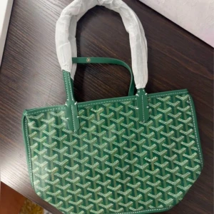 Helt ny väska  - Helt ny väska 