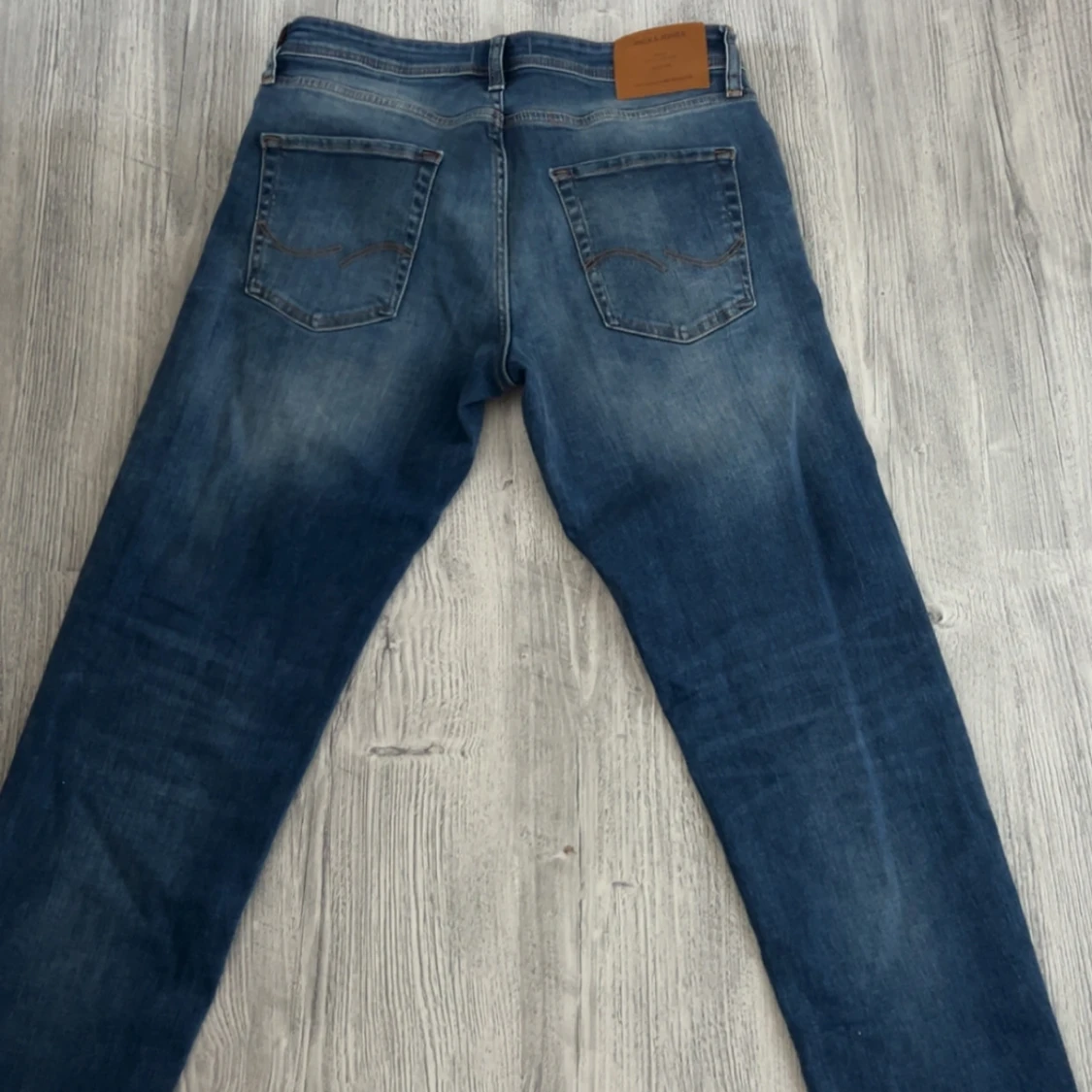 Blå jeans från Jack & Jones - 1