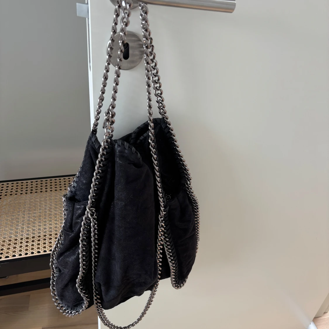 Svart axelväska från Stella McCartney - 2