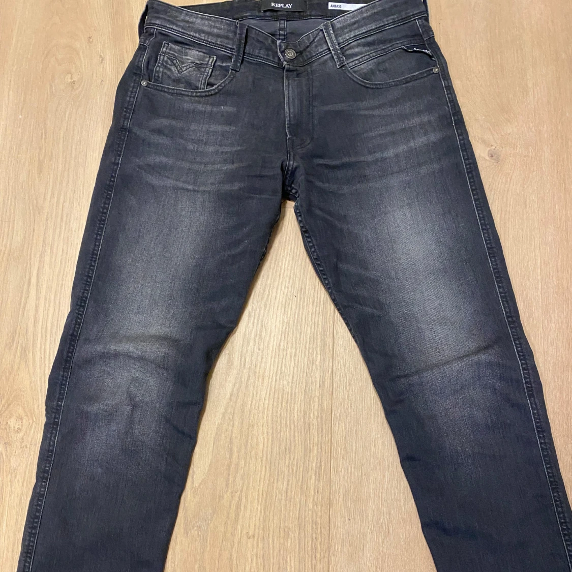 Svarta Replay Jeans - 1