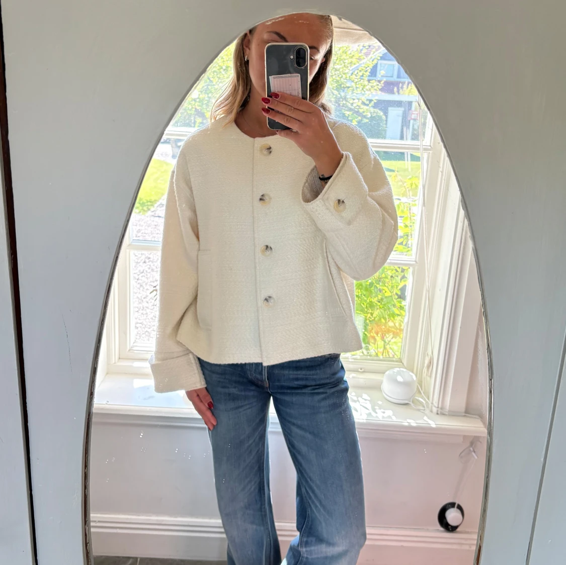 Vit kavajjacka från Meotine - 2