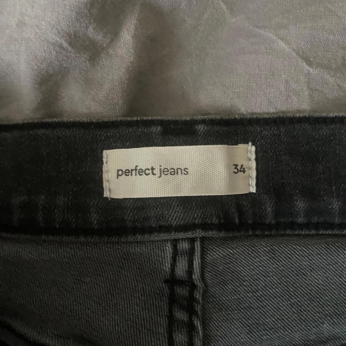 Svarta bootcut jeans - 2