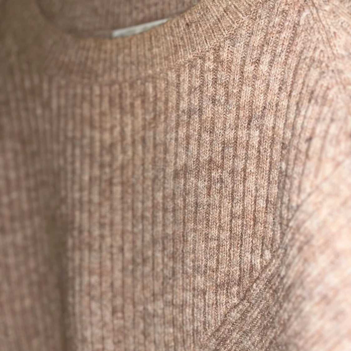 Beige/brun stickad tröja - 1