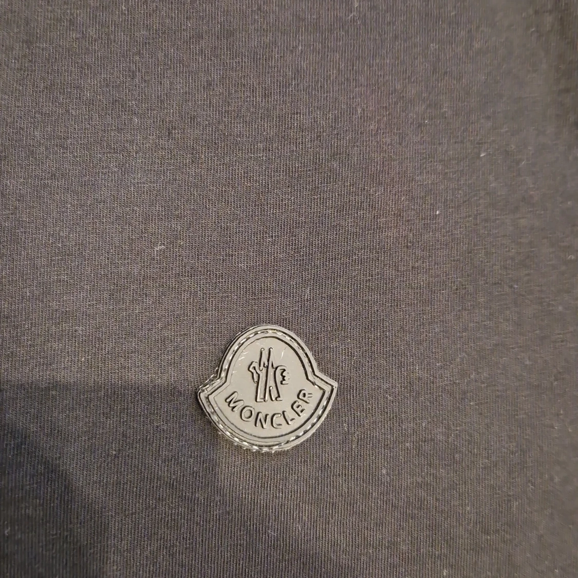 Svart t-shirt från Moncler - 1