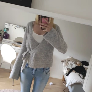 Wraped cardigan  - Wraped cardigan från gina tricot. Skriv om du undrar något