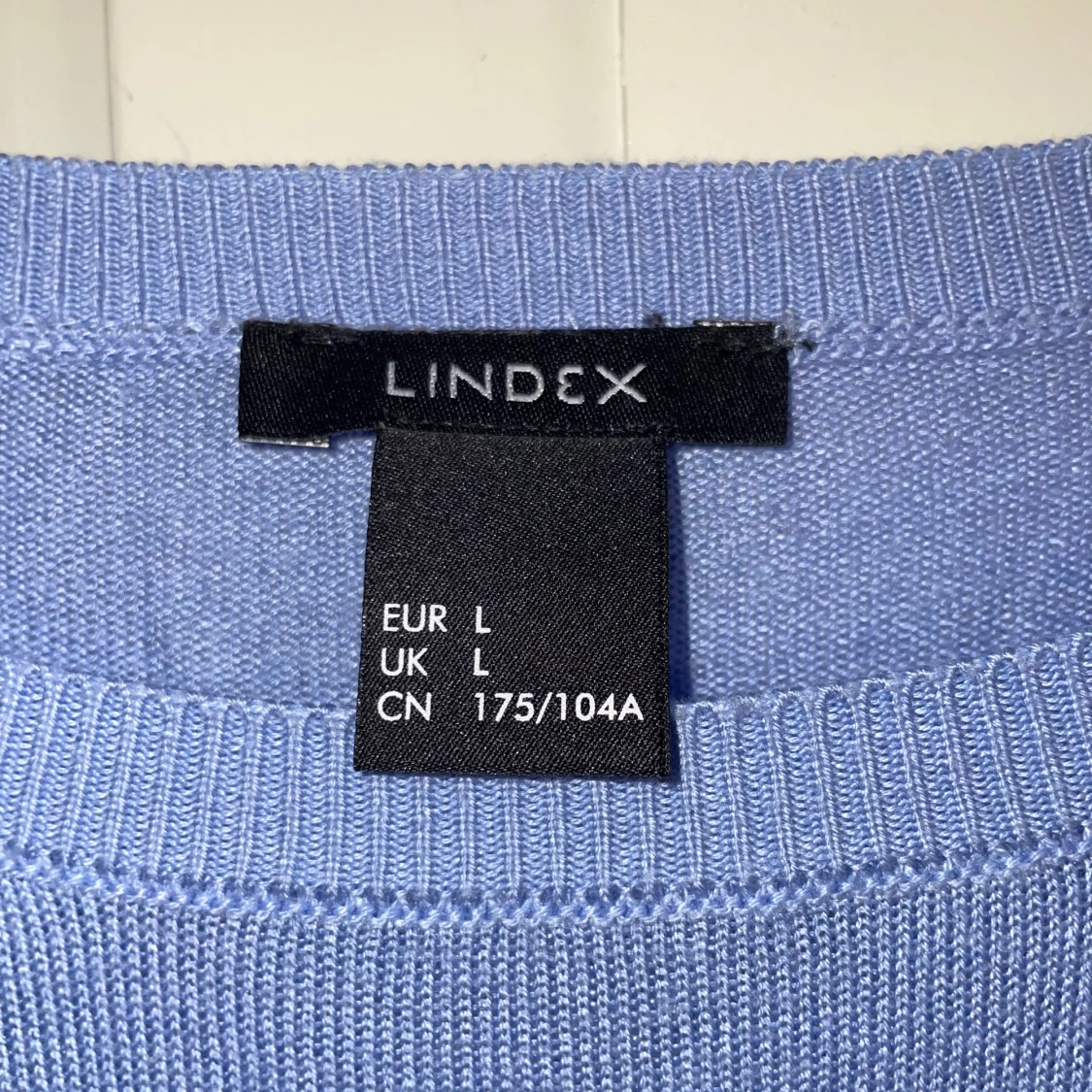 Ljusblå långärmad tröja från Lindex - 2