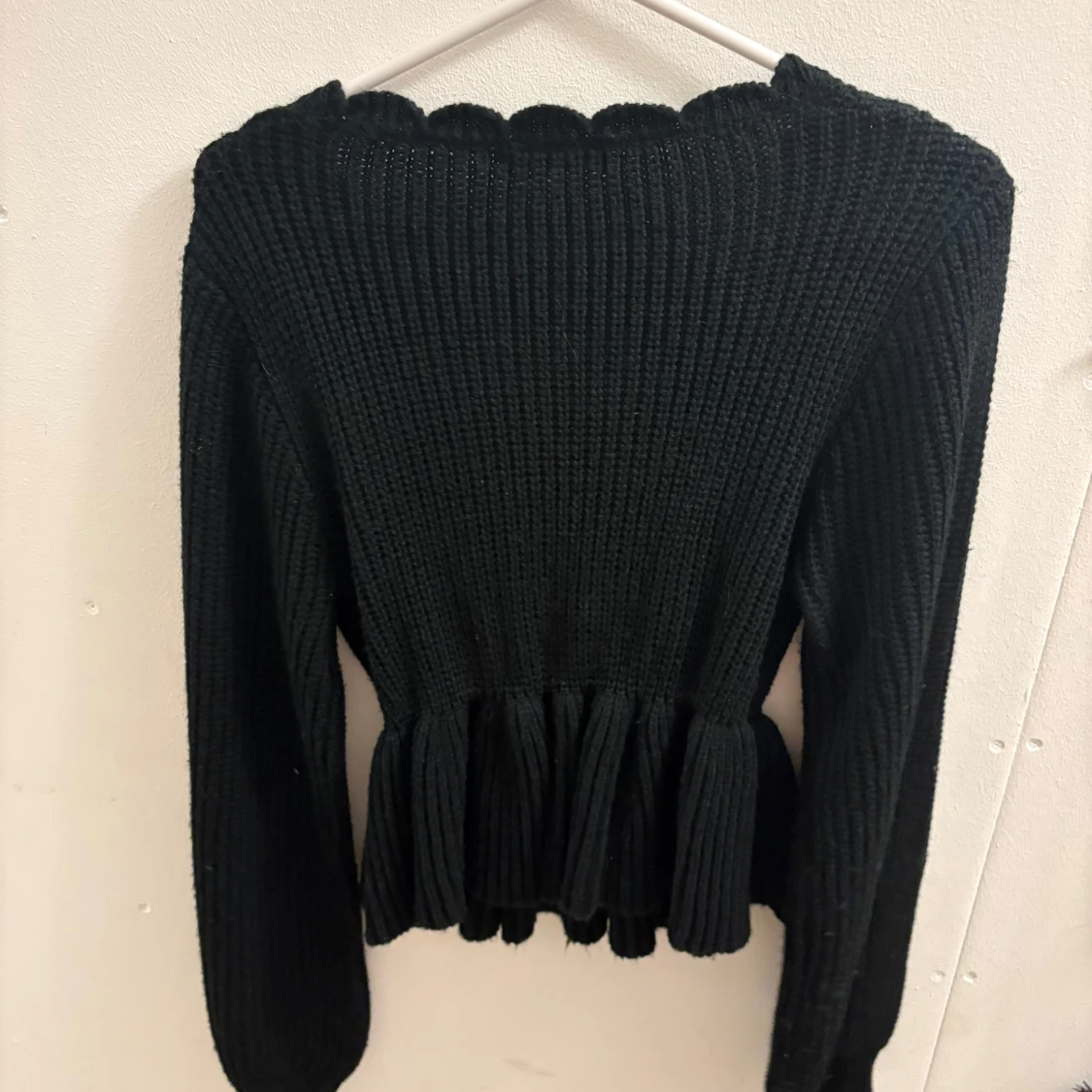 Svart stickad kofta från SHEIN - 1