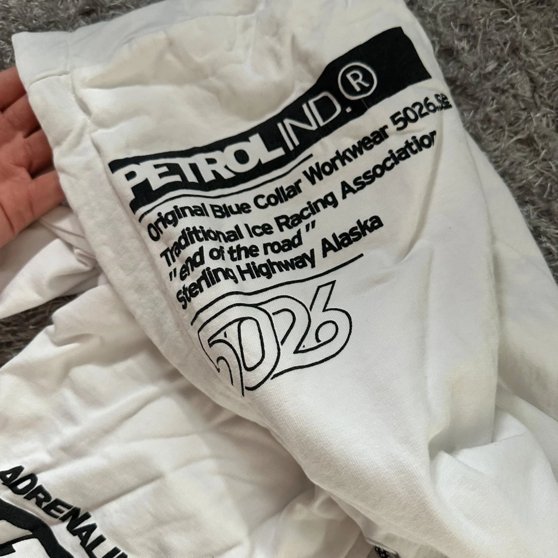 Vit hoodie från Petrol Industries - 2