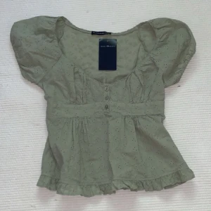 Söt blus  - Skitsöt topp från brandy melville🩷 Skriv vid frågor eller fler bilder