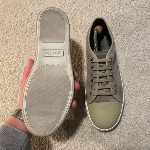 Lanvin skor DBB1 grå - Lanvin DBB1  Size | EU 41 | UK 7 passar större Skick 9,5/10 | Pre Owned | Medkommer | endast skor Vid frågor kontakta!