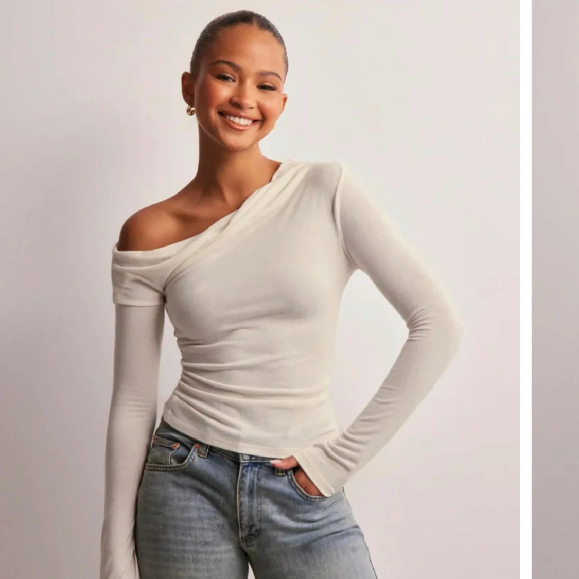 Vit offshoulder långärmad topp - 1