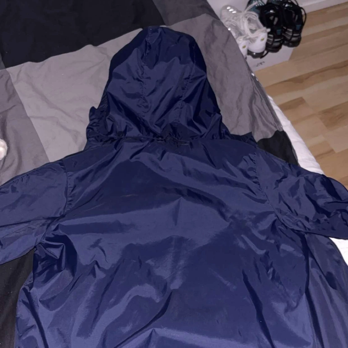 Blå Nike vindjacka med huva - 1