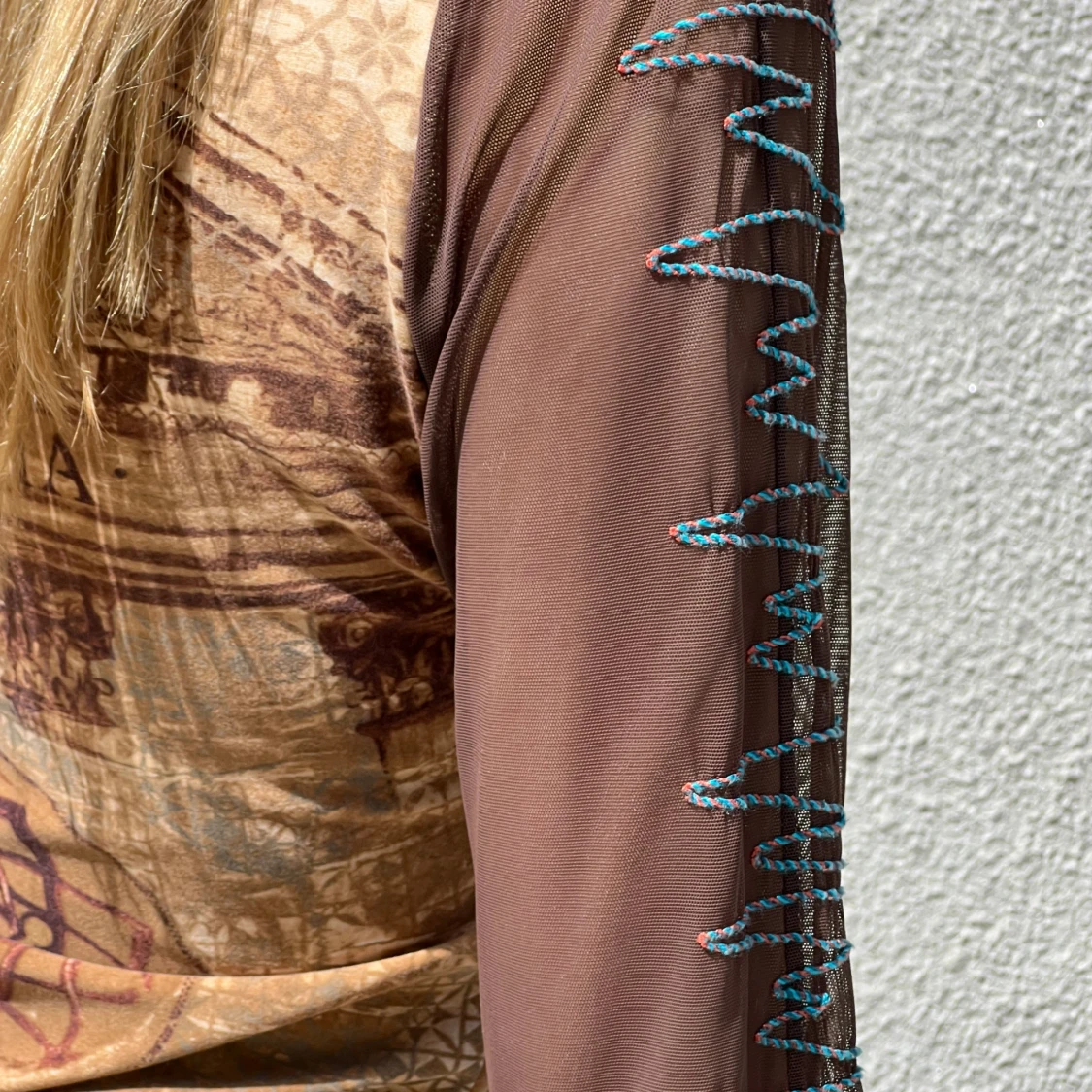 Save The Queen topp - 3