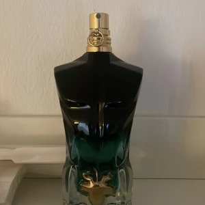 Parfym sample JPG le beau le parfum  - Säljer parfym sampels. 1,2,3,4,5ml.   Hör av dig så kommer vi överens om ett billigt och bra pris!