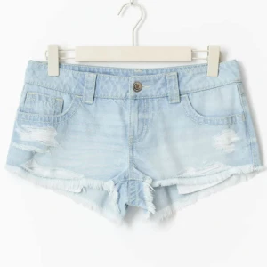Ljusblå jeansshorts - Superfina jeansshorts från Gina 💕 aldrig använda, endast testade 