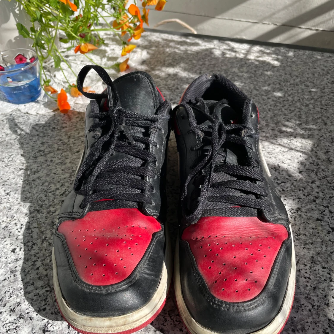 Nike Air Jordan 1 Low svart/röd - 1