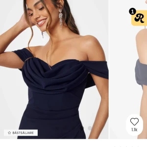 Marinblå offshoulder balklänning - Säljer en marinblå balklänning med offshoulder och draperad överdel. Klänningen har figurnära passform och markerad midja, perfekt för bal. Tyget är slätt och stretchigt för en snygg siluett. Dragkedja bak. Nypris: 1099kr, endast använd en gång.