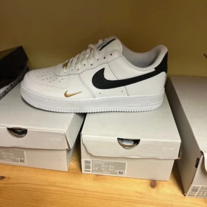 Air force 1 - Stilrena air force 1 helt nya