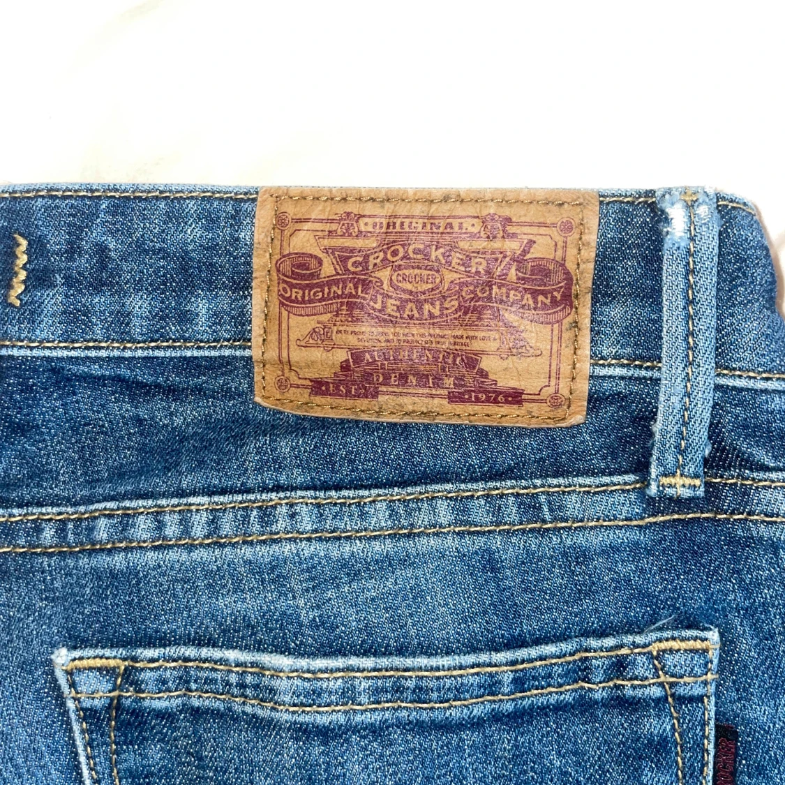 Blå bootcut jeans från Crocker - 1