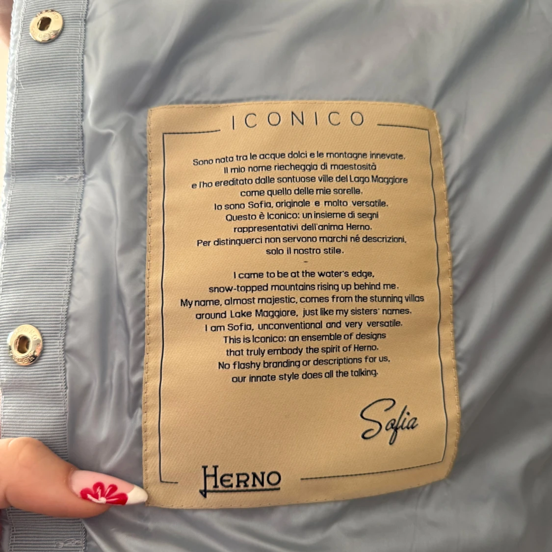 Ljusblå pufferjacka från Herno - 2