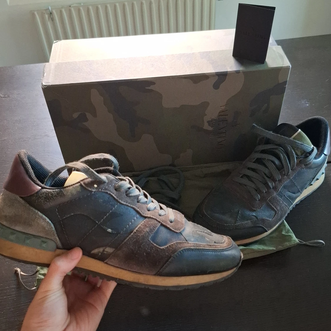 Valentino rockrunner