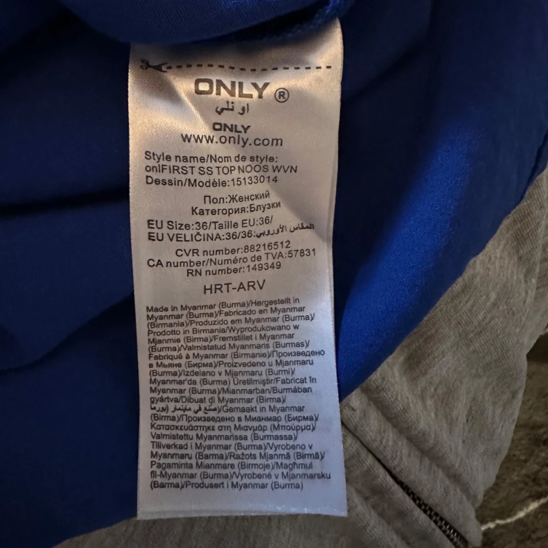 Blå blus från ONLY - 3