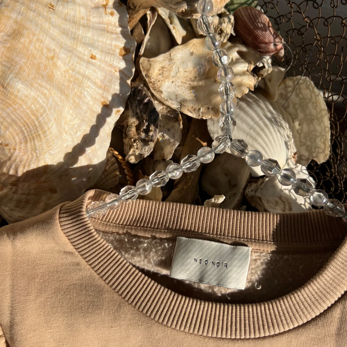 Fin brun/beige tröja från neo noir  - 1