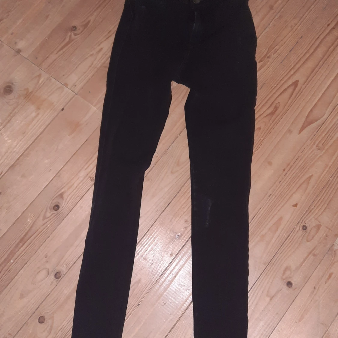 Svarta jeans från Fitjeans