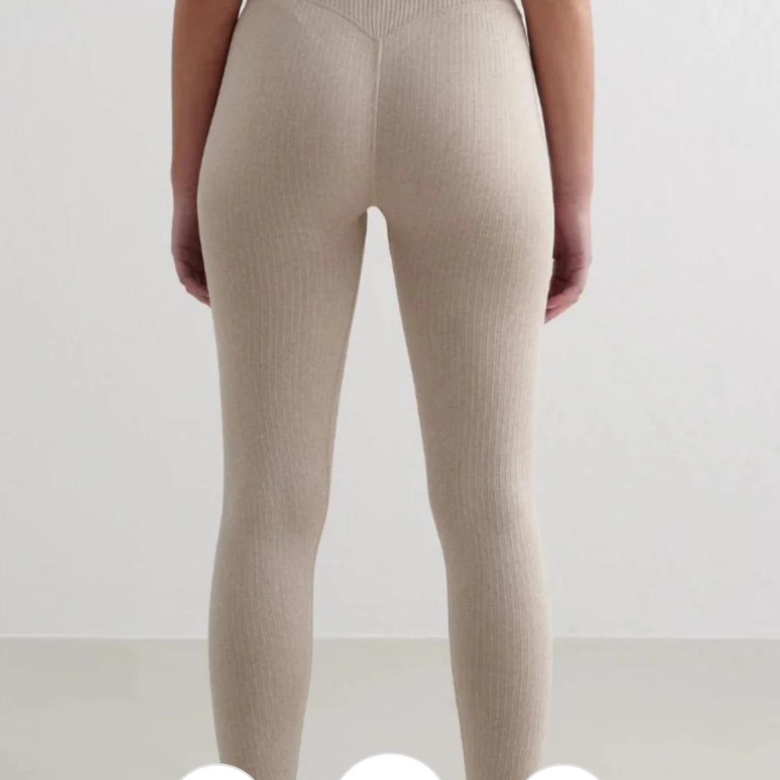 Beige ribbade leggings - 1