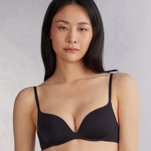 Intimissmi bh - Bh säljer då den är för stor för mig. Model giola 