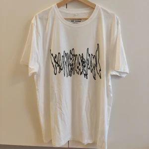Yung Lean Sad Boys t-shirt - oanvänd (XL) - Oanvänd och mycket bra skick