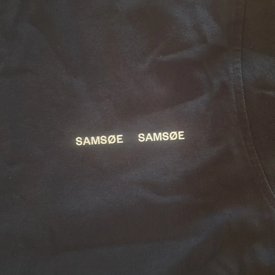 Mörkblå t-shirt från Samsøe Samsøe - 1