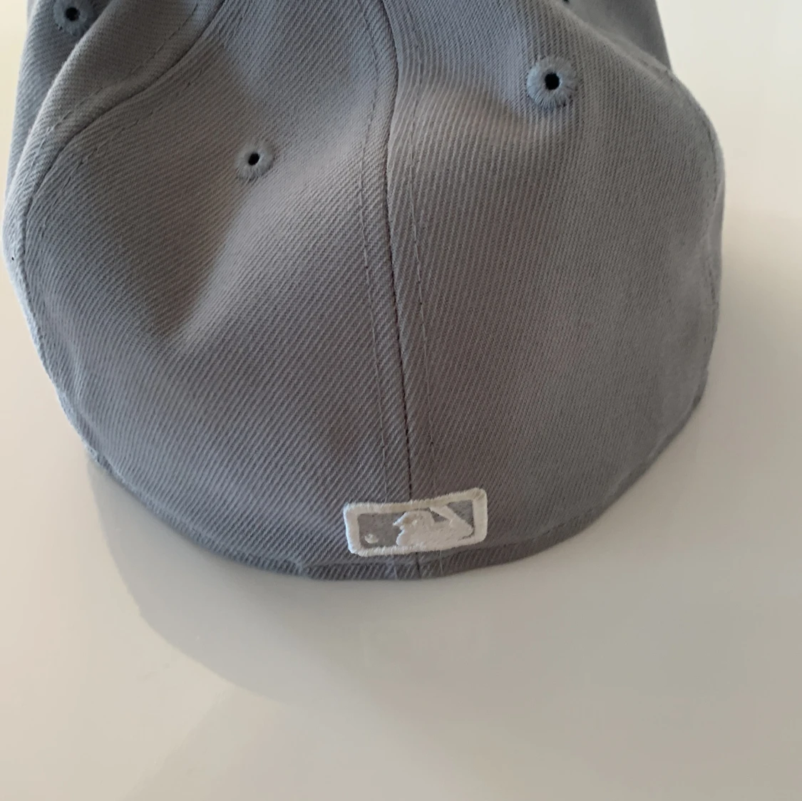 Ljusgrå LA-keps - 2