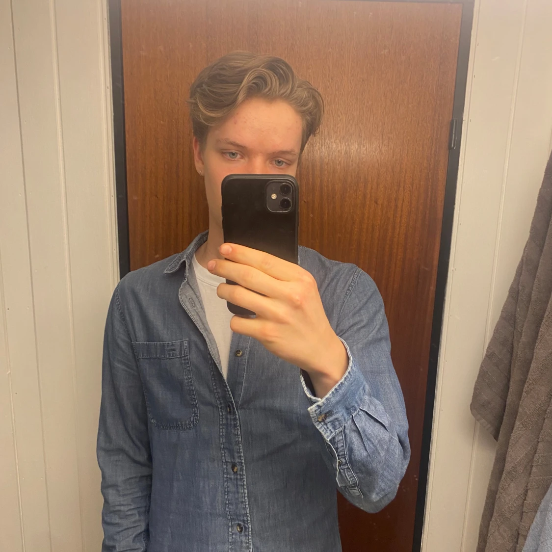 Blå jeansskjorta - 1