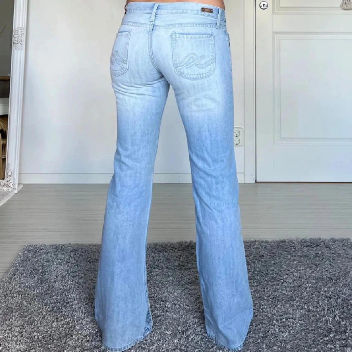 Lågmidjade jeans  - 1