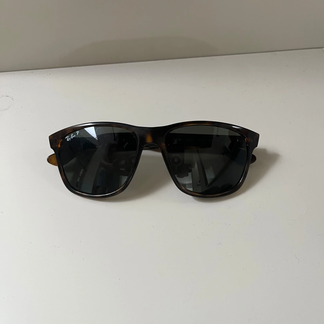Ray-Ban Wayfarer solglasögon brun