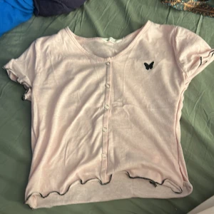 Rosa T-shirt  - Inte så mycket att säga om den