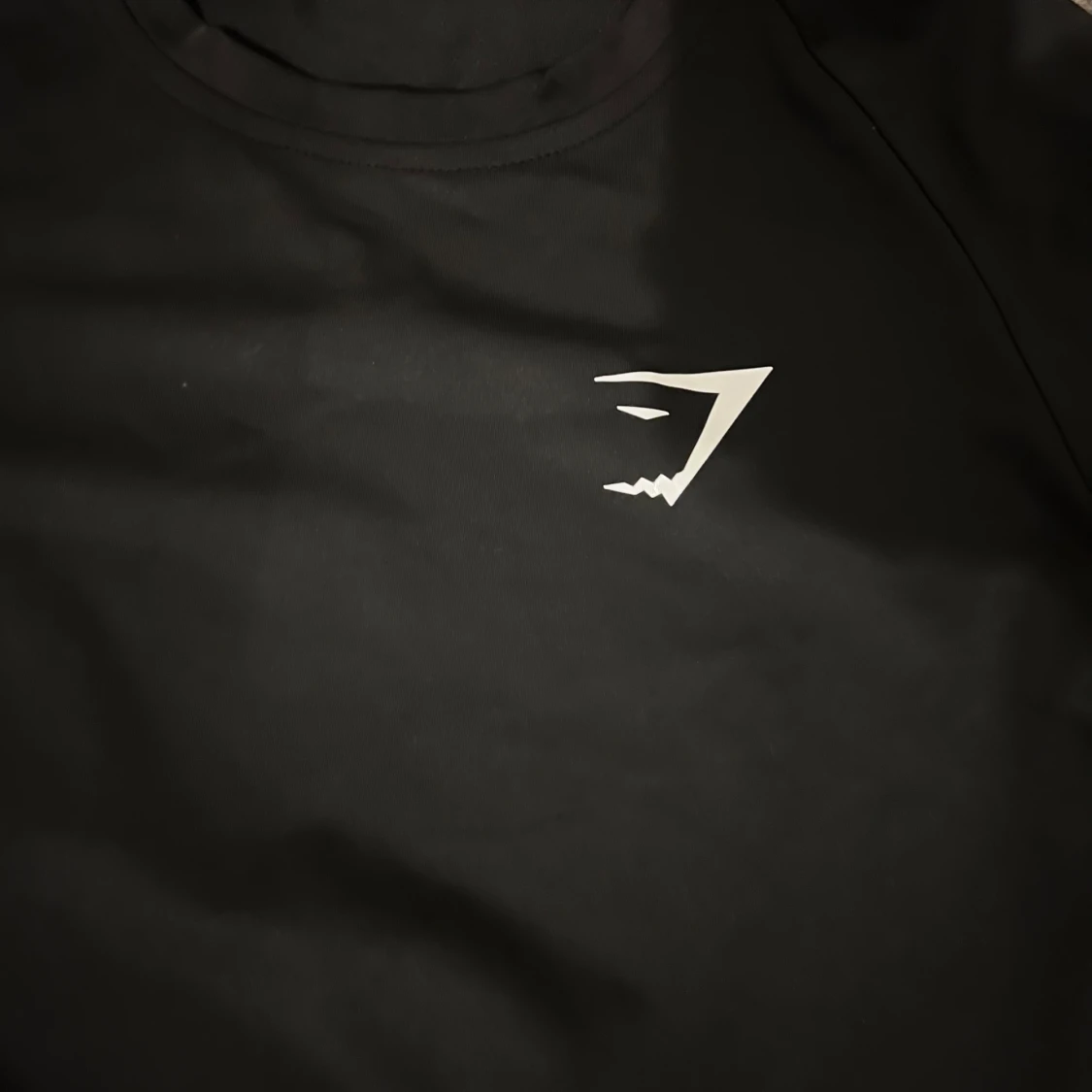 Svart långärmad träningströja från Gymshark - 2