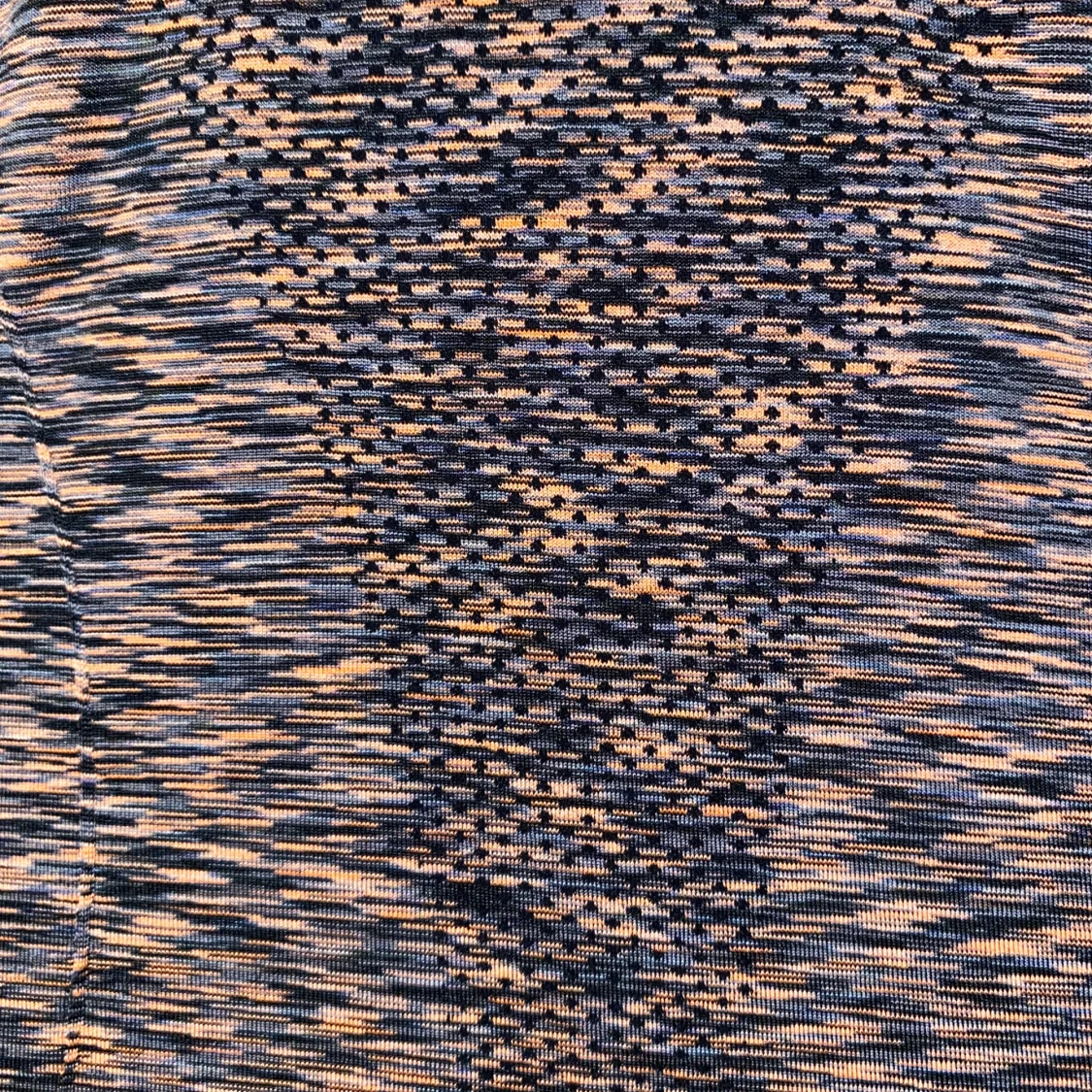 Mönstrad träningstopp från Gina Tricot - 2