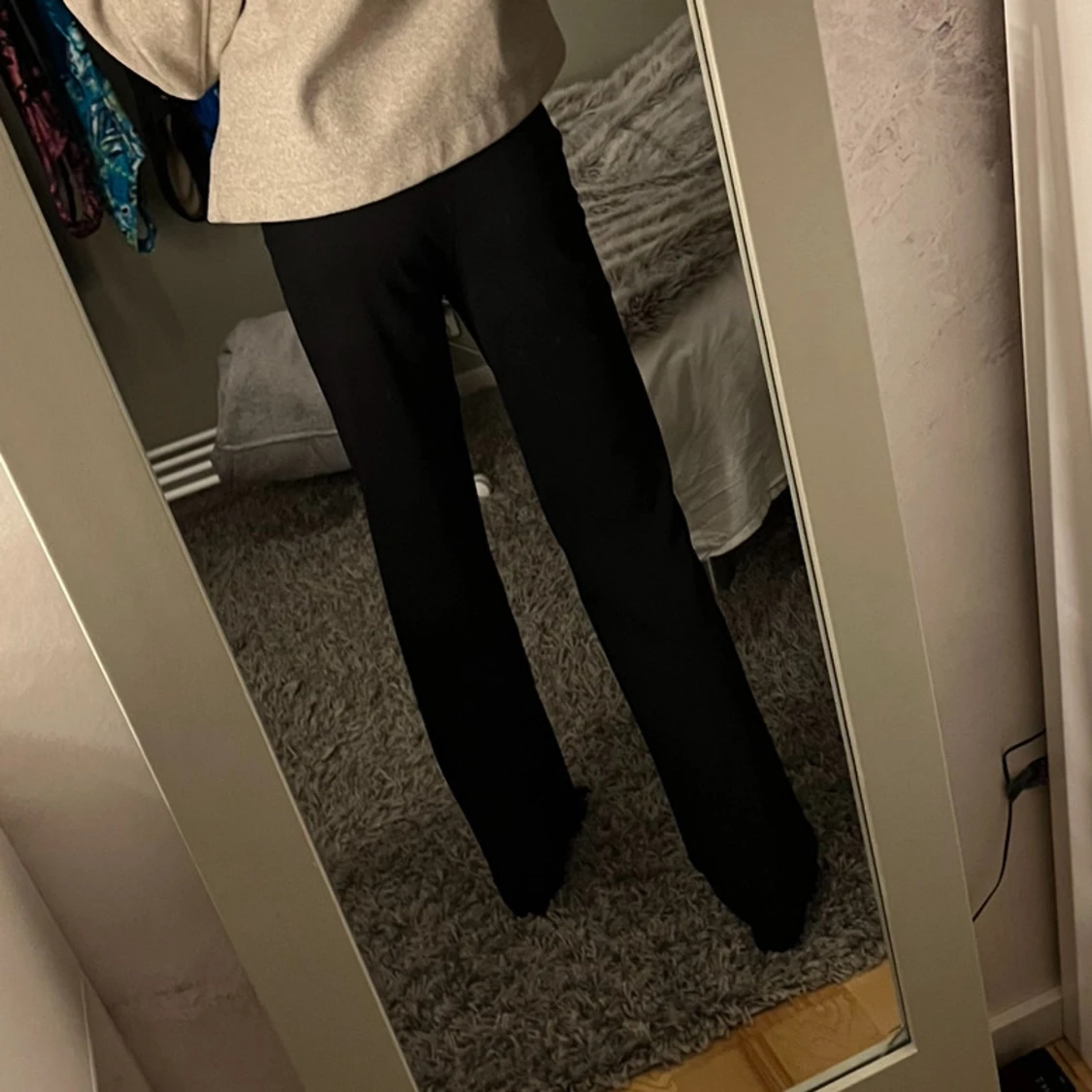 Svarta kostymbyxor från Vero Moda - 1