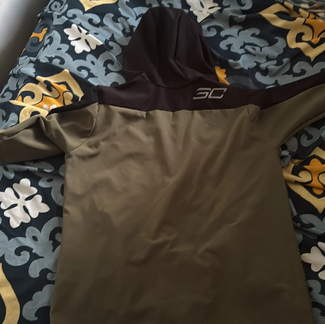 Under Armour vindjacka med huva - 3