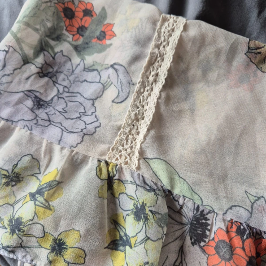 Blommig linnetopp från Miss Selfridge - 4