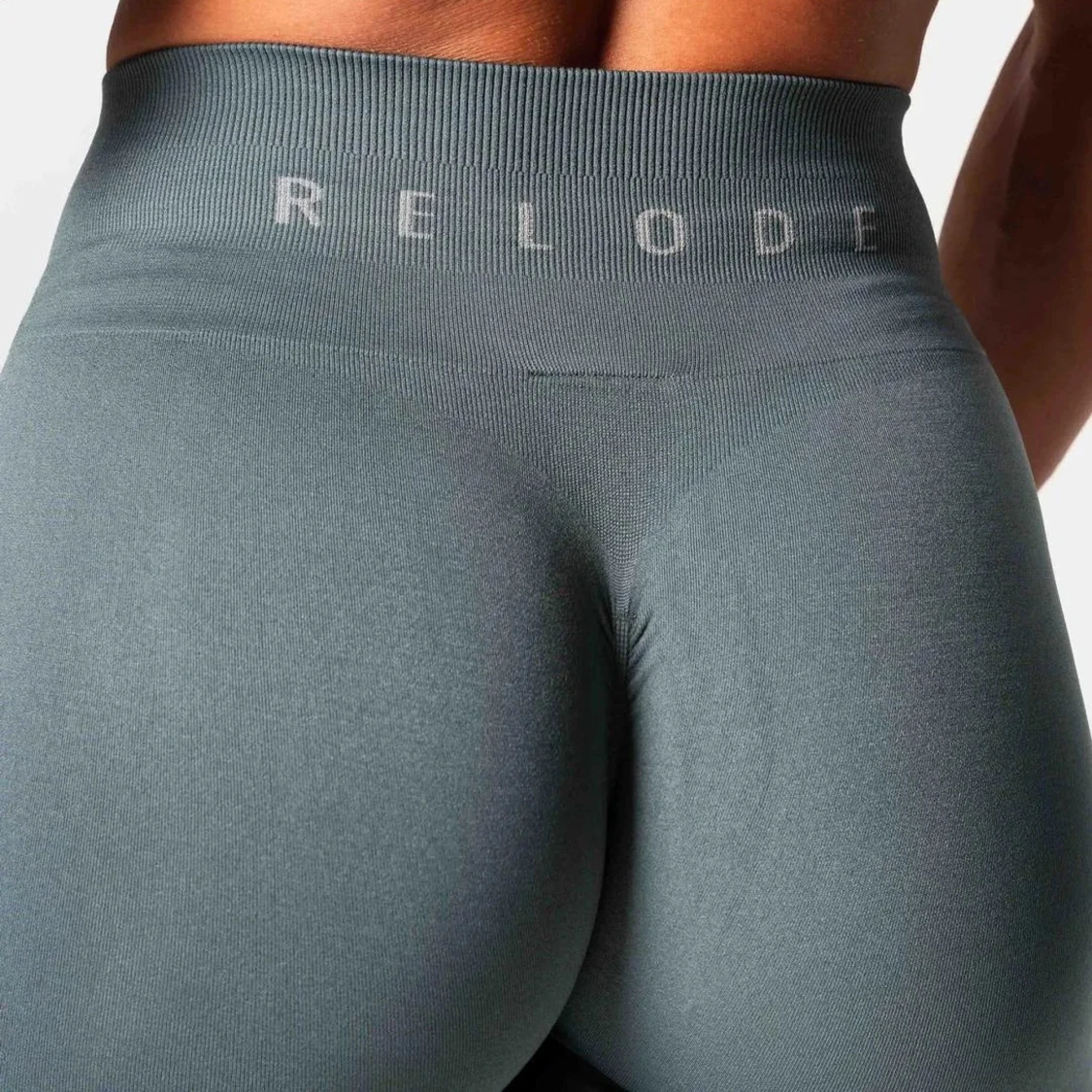 Grå gröna leggings från Relode - 2