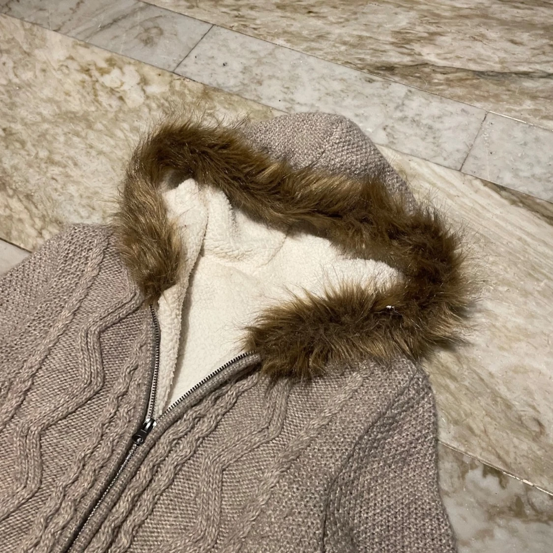Cardigan med päls - 1