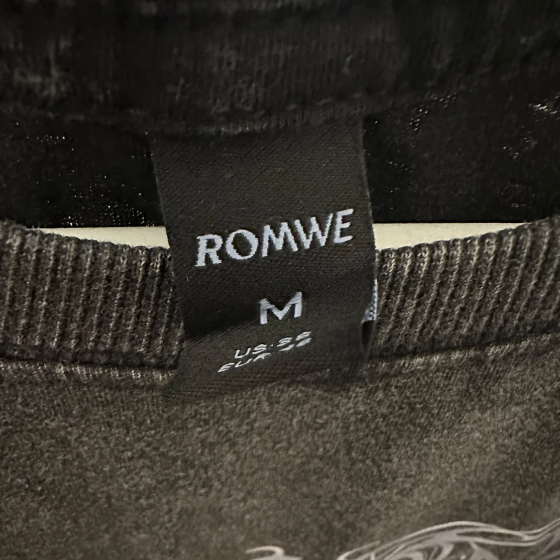 Svart ärmlös t-shirt från Romwe - 2