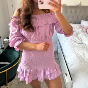 Klänning!  - Så snygg klänning perfekt till sommaren